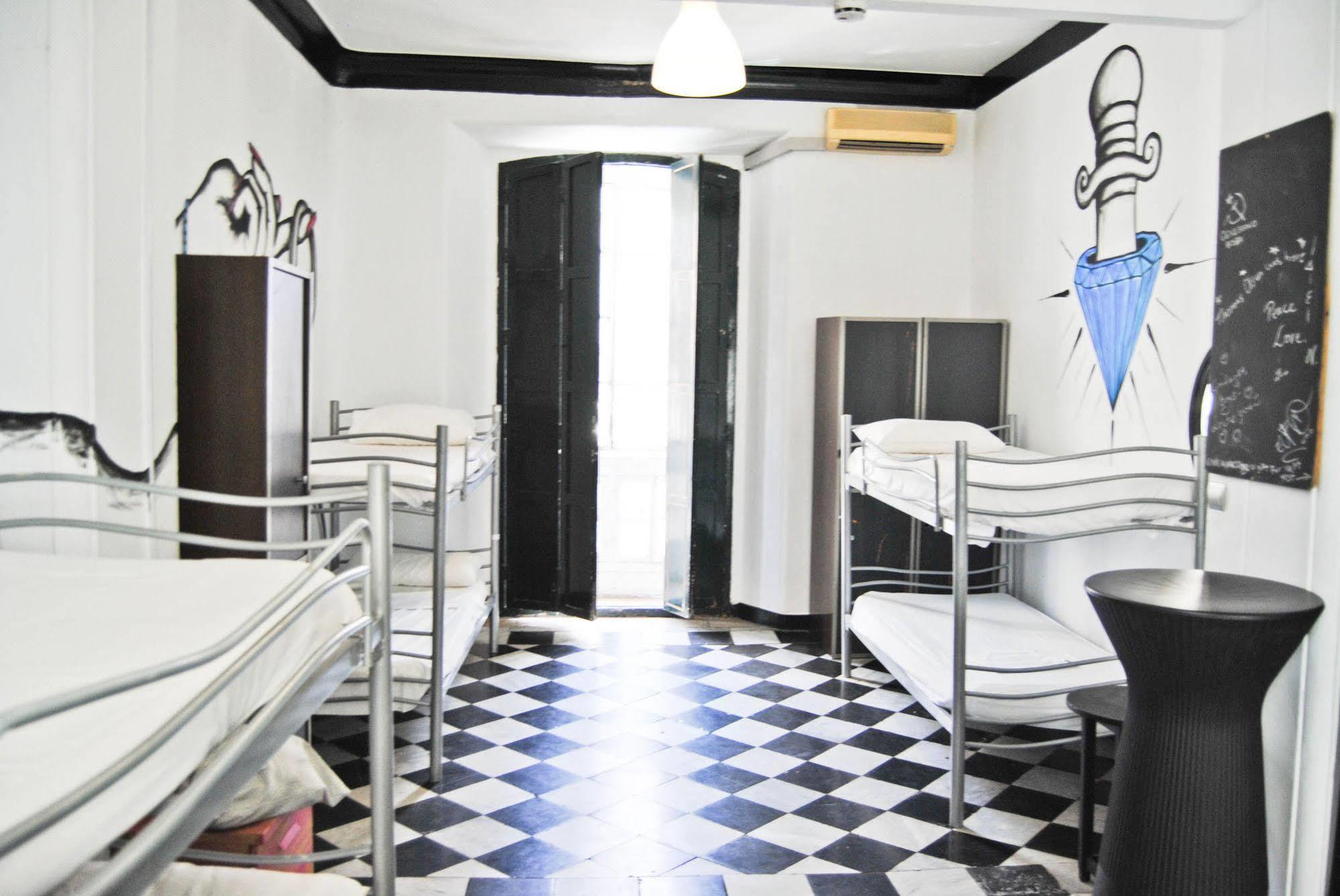 Malaga City Suites Exterior foto